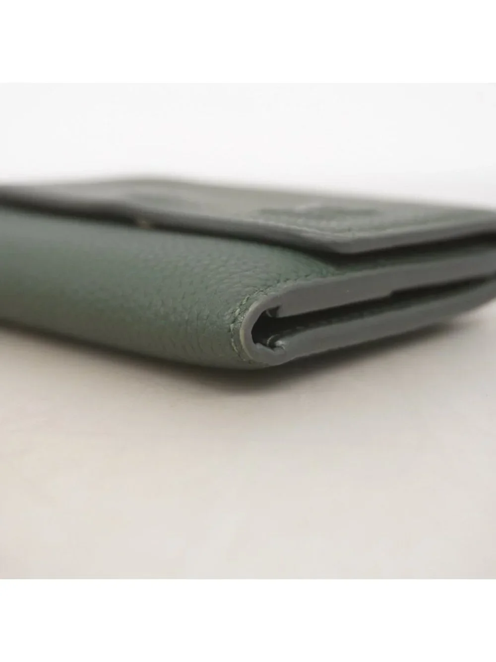 Louis Vuitton Trifold Wallet Aerogram Victor Forest Green